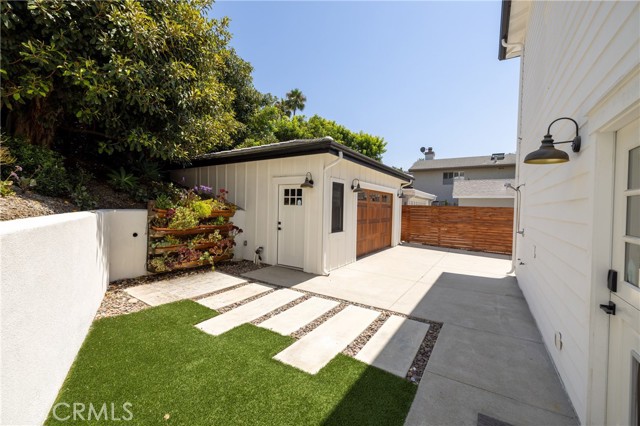 1703 S Ola Vista, San Clemente CA: https://media.crmls.org/medias/3e8b5c46-2655-41bd-9ea9-9f2355a3df7b.jpg