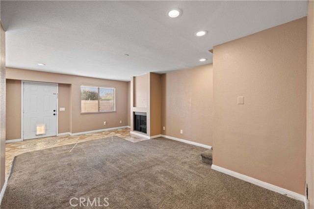 43413 30th W Street, Lancaster CA: https://media.crmls.org/medias/3e8b9647-3a44-4a37-b040-e363bf1b9b3a.jpg