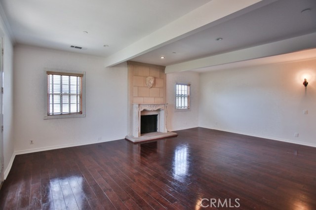16802 Kamalii Drive, Huntington Beach CA: https://media.crmls.org/medias/3e8c861c-5cc8-4e1f-bfea-930be7ba543c.jpg