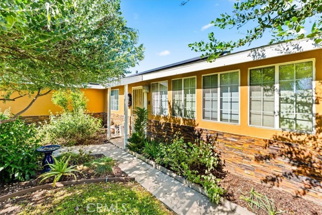 Detail Gallery Image 29 of 29 For 2009 W Oak, Fullerton,  CA 92833 - 3 Beds | 2 Baths