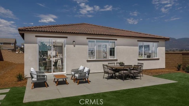 Detail Gallery Image 10 of 17 For 2551 Allegheny Rd, Rialto,  CA 92377 - 4 Beds | 2 Baths