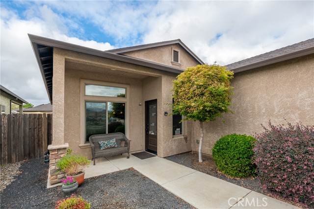 Detail Gallery Image 2 of 19 For 2893 Beachcomber, Chico,  CA 95973 - 3 Beds | 2 Baths