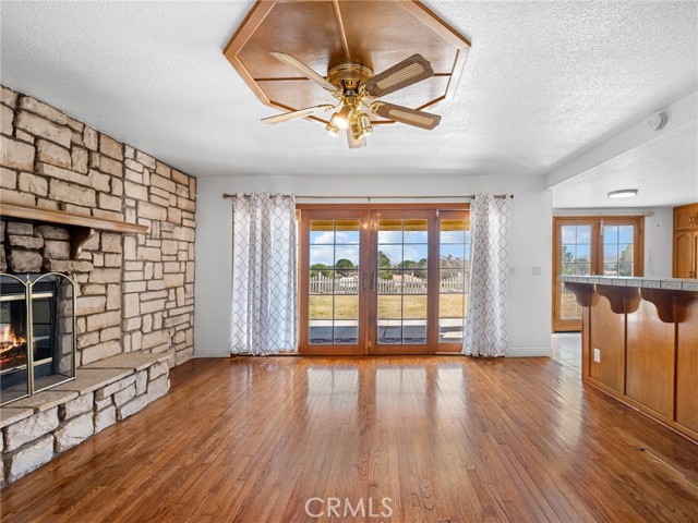 Detail Gallery Image 12 of 48 For 27921 Evergreen, Helendale,  CA 92342 - 3 Beds | 3 Baths