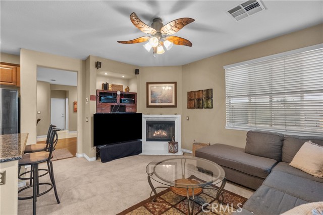 Detail Gallery Image 8 of 33 For 28369 Casselman Ln, Saugus,  CA 91350 - 3 Beds | 3 Baths