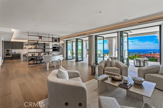 Detail Gallery Image 19 of 74 For 7 Sailview, Newport Coast,  CA 92657 - 7 Beds | 8/2 Baths