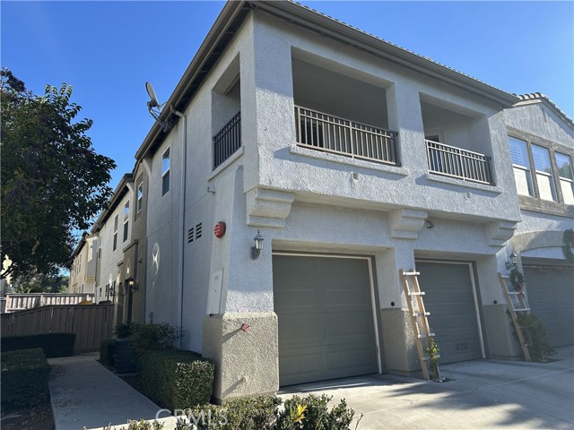 Detail Gallery Image 2 of 30 For 25190 Crest Haven St #2,  Murrieta,  CA 92562 - 2 Beds | 2 Baths