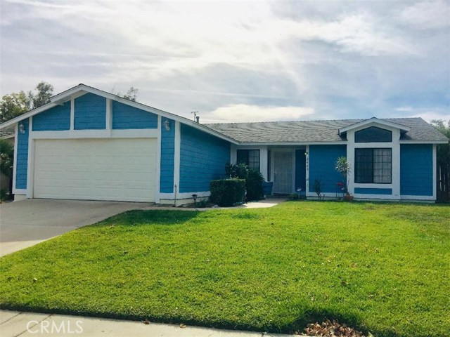 2465 Christine St, San Bernardino, CA 92407