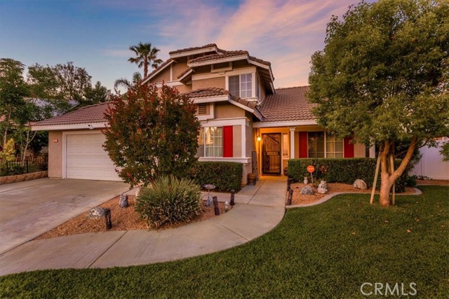 Detail Gallery Image 2 of 65 For 12427 Stardell Ln, Yucaipa,  CA 92399 - 4 Beds | 2/1 Baths