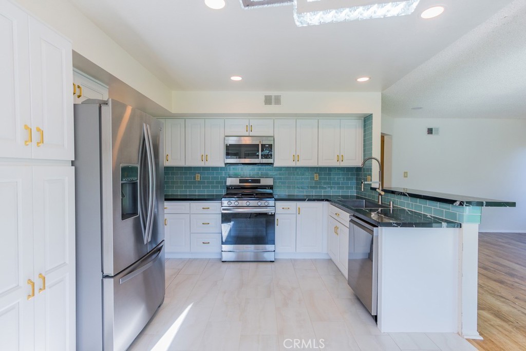 MLS #SR25258696 image #21