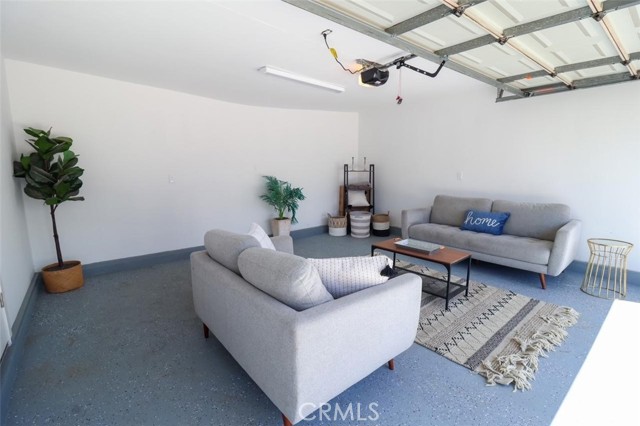 Detail Gallery Image 34 of 52 For 1040 S Grevillea Ave, Inglewood,  CA 90301 - 2 Beds | 2 Baths