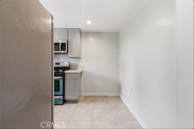 Detail Gallery Image 7 of 33 For 261 S Muscott, San Bernardino,  CA 92410 - 2 Beds | 1 Baths