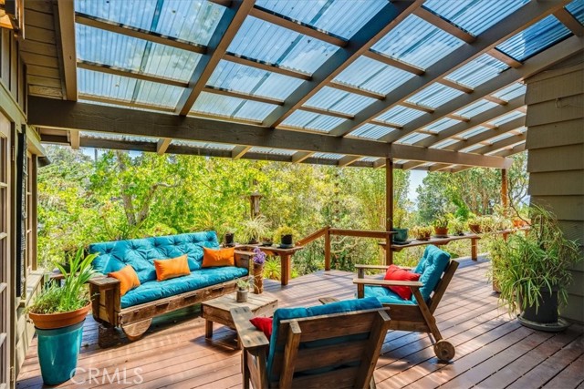 1680 Newhall Avenue, Cambria CA: https://media.crmls.org/medias/3e92a108-87a9-44ab-8afd-76b36d9bd5b3.jpg