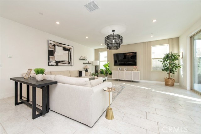 Detail Gallery Image 15 of 54 For 295 Autumn Way, Rancho Mission Viejo,  CA 92675 - 5 Beds | 4 Baths