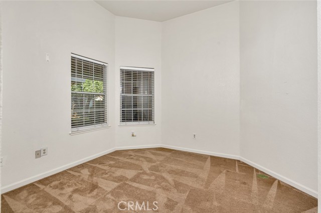 Detail Gallery Image 38 of 71 For 934 Neal St, Los Banos,  CA 93635 - 4 Beds | 2 Baths
