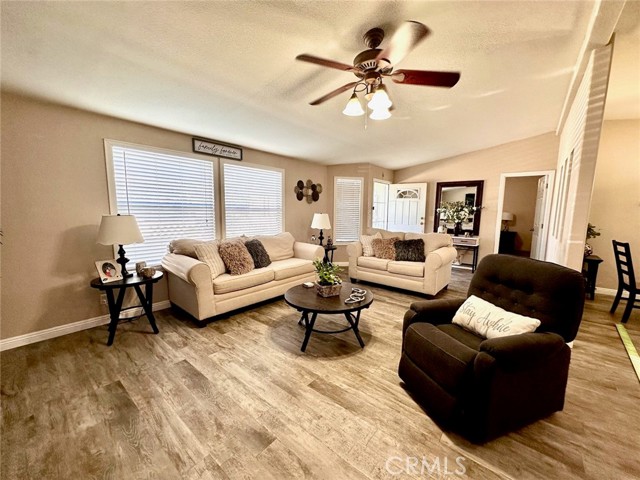 Detail Gallery Image 3 of 6 For 9080 Bloomfield Ave #45,  Cypress,  CA 90630 - 3 Beds | 2 Baths