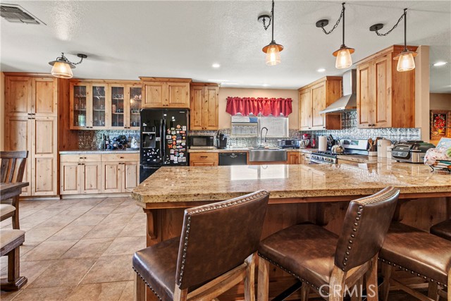 1734 Hogan Place, Paso Robles CA: https://media.crmls.org/medias/3e939826-c8f7-42a4-88d2-70df2ea37243.jpg
