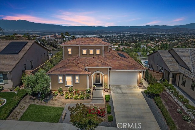 Detail Gallery Image 1 of 56 For 2521 Chad Zeller, Corona,  CA 92882 - 4 Beds | 3/1 Baths