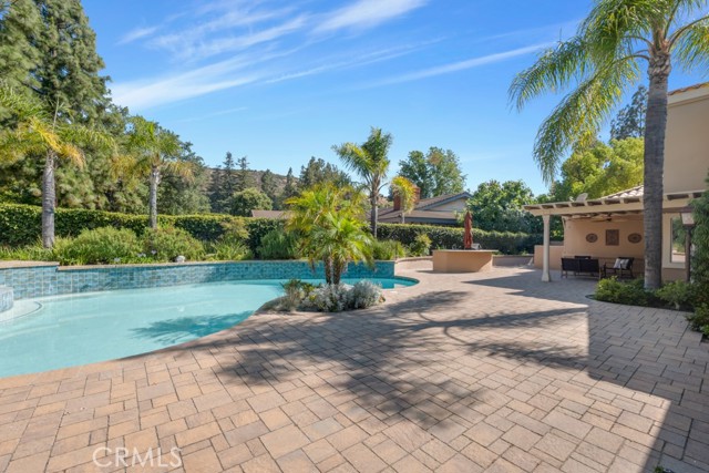 Detail Gallery Image 35 of 60 For 4228 Saddlecrest Ln, Westlake Village,  CA 91361 - 4 Beds | 3/1 Baths