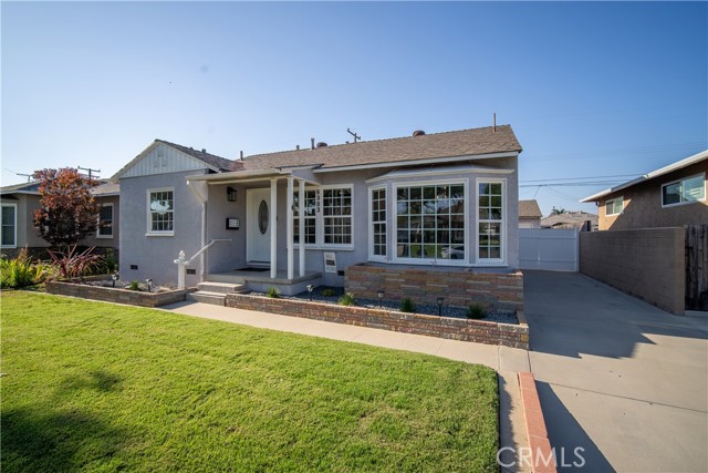 Detail Gallery Image 7 of 7 For 6303 Henrilee St, Lakewood,  CA 90713 - 3 Beds | 2 Baths