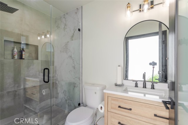 Detail Gallery Image 64 of 70 For 7714 Lasaine Ave, Northridge,  CA 91325 - 3 Beds | 4 Baths