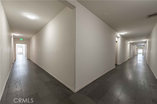 Detail Gallery Image 16 of 21 For 6815 Remmet Ave #319,  Canoga Park,  CA 91303 - 1 Beds | 1 Baths