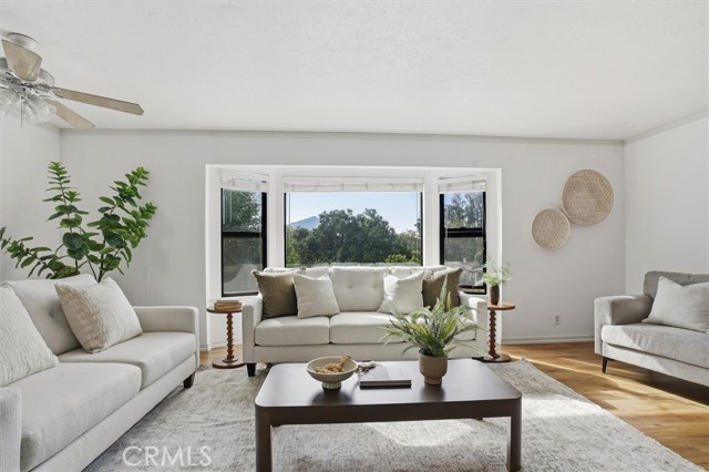 Detail Gallery Image 5 of 32 For 1987 Corralitos Dr, San Luis Obispo,  CA 93401 - 4 Beds | 2/1 Baths