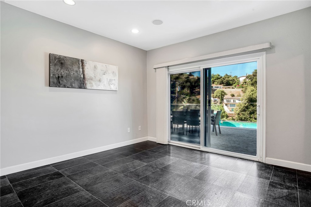 14721 Round Valley DriveSherman Oaks img 41