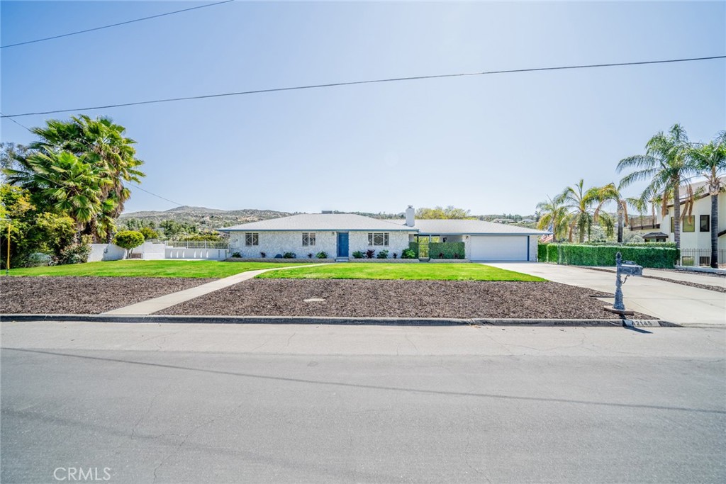 42145 Crest Drive
