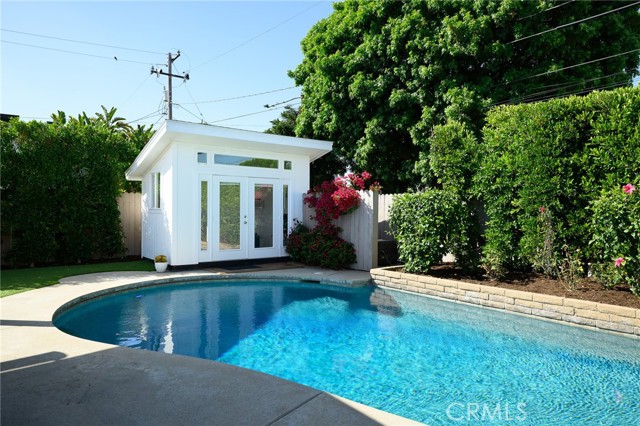 270 Cecil Place, Costa Mesa CA: https://media.crmls.org/medias/3e9b7c7c-0510-4823-be55-6b1b3373bcbf.jpg