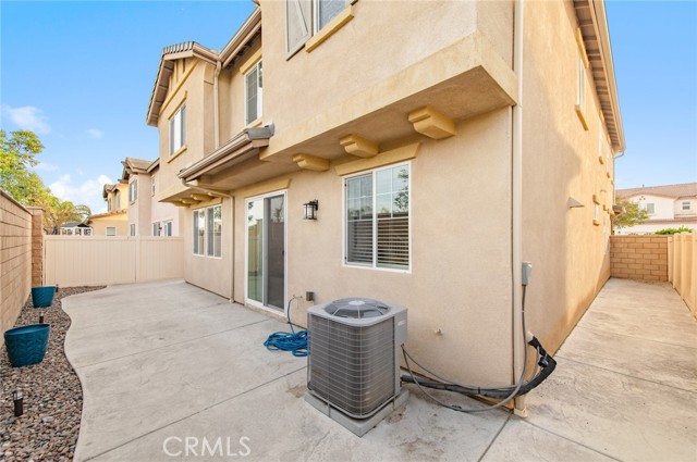 Detail Gallery Image 39 of 47 For 7114 Beckett Field, Corona,  CA 92880 - 3 Beds | 3 Baths