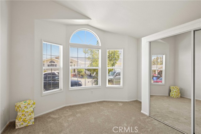 20197 Canyon View Drive, Canyon Country CA: https://media.crmls.org/medias/3e9be27f-7354-4d02-92af-19f6a8e928de.jpg