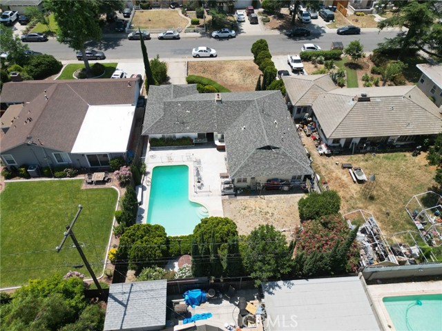 319 E Deodar Street, Ontario CA: https://media.crmls.org/medias/3e9c3e82-f9d6-4c76-a779-865334f4c4a2.jpg