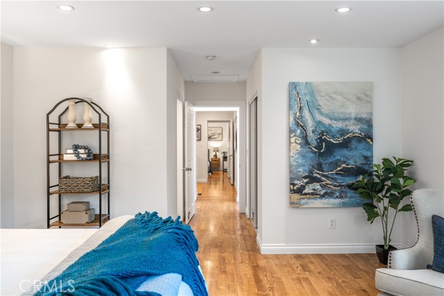 427 Stanford Road, Burbank CA: https://media.crmls.org/medias/3e9c429a-473a-4bc4-8889-a3a6d7950b7b.jpg