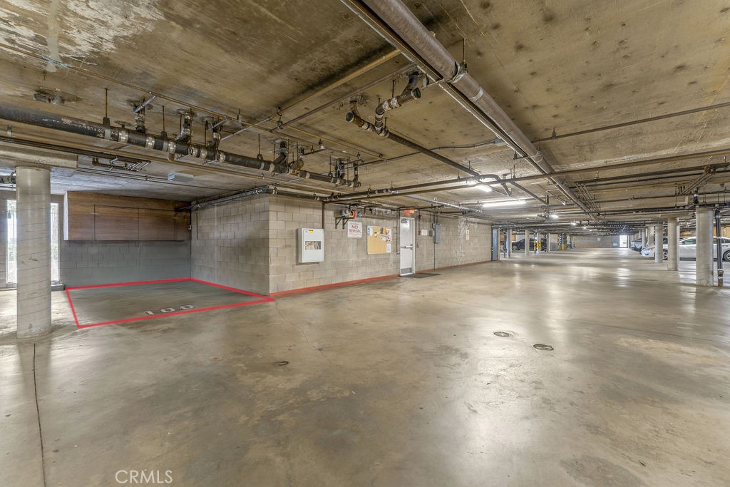 https://media.crmls.org/medias/3e9c4b0e-f313-4469-ac76-297ebb3f18a4.jpg?preset=X-Large