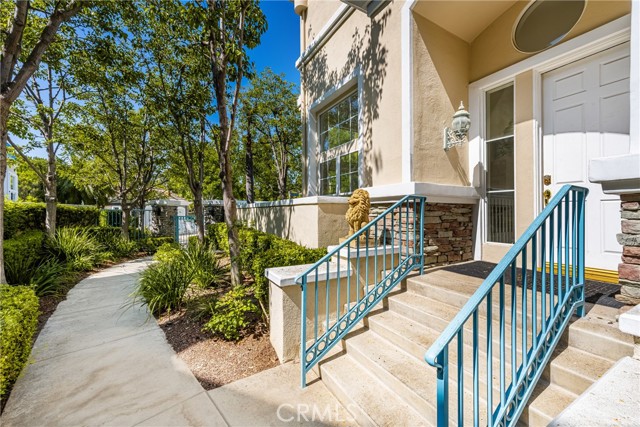 81 Chandon, Newport Coast CA: https://media.crmls.org/medias/3e9c7020-4d06-4156-a88d-451ecae262ca.jpg