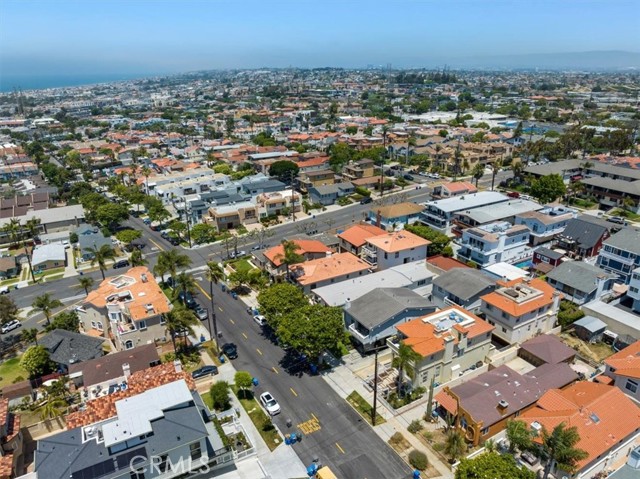 518 Irena Avenue, Redondo Beach, California 90277, 4 Bedrooms Bedrooms, ,3 BathroomsBathrooms,Residential,Sold,Irena,SB23131197