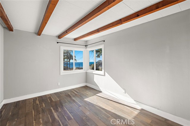 Detail Gallery Image 13 of 21 For 226 Chiquita #UPPER,  Laguna Beach,  CA 92651 - 1 Beds | 1 Baths