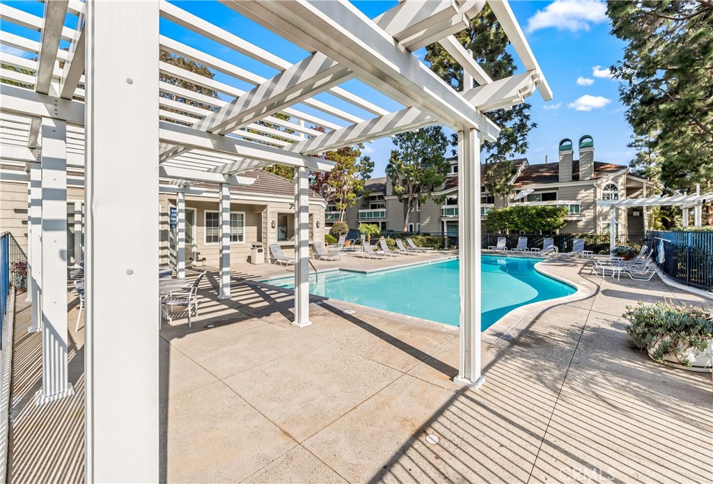 MLS #OC25270158 image #56