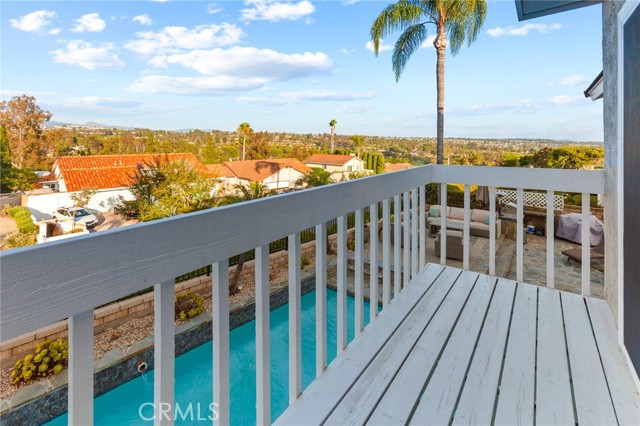 23382 Via Chiripa, Mission Viejo CA: https://media.crmls.org/medias/3e9ceffd-f063-41c2-b223-a96f1e4032f8.jpg
