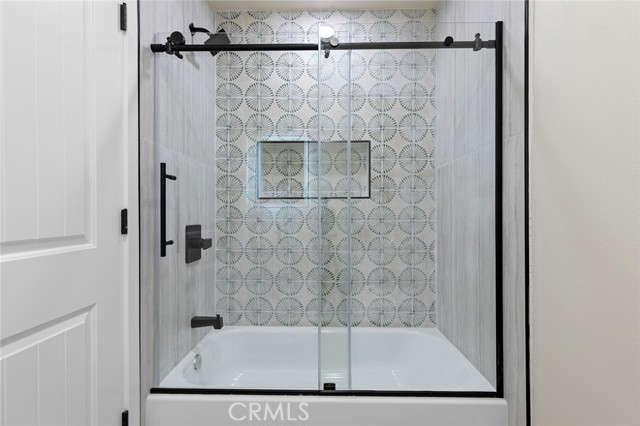 11091 Ranger Drive, Los Alamitos CA: https://media.crmls.org/medias/3e9cf7f5-f0ad-4124-950d-64e0aa5f385f.jpg