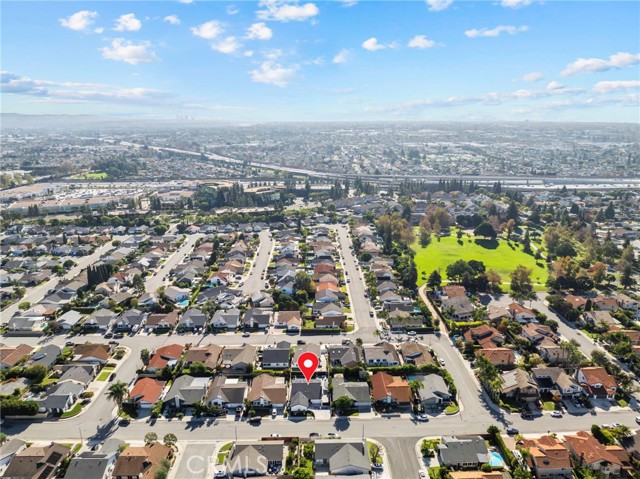 Detail Gallery Image 39 of 42 For 985 Begonia Ave, Costa Mesa,  CA 92626 - 3 Beds | 3 Baths