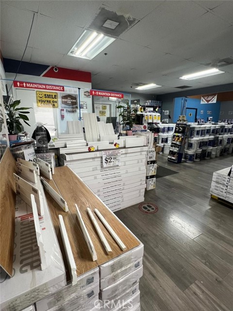 0, Riverside CA: https://media.crmls.org/medias/3e9d2939-af43-4dd7-ae8f-723904e4bdec.jpg