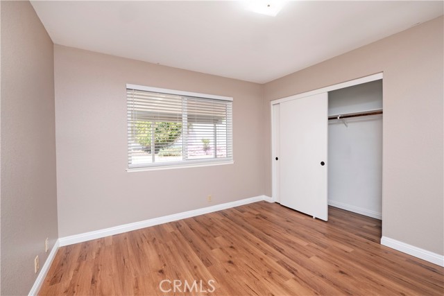 Image 17 of 39 For 17875 Idyllwild Lane