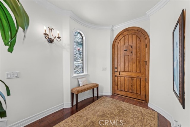 Detail Gallery Image 5 of 20 For 504 Avocado Ave, Corona Del Mar,  CA 92625 - 3 Beds | 3 Baths