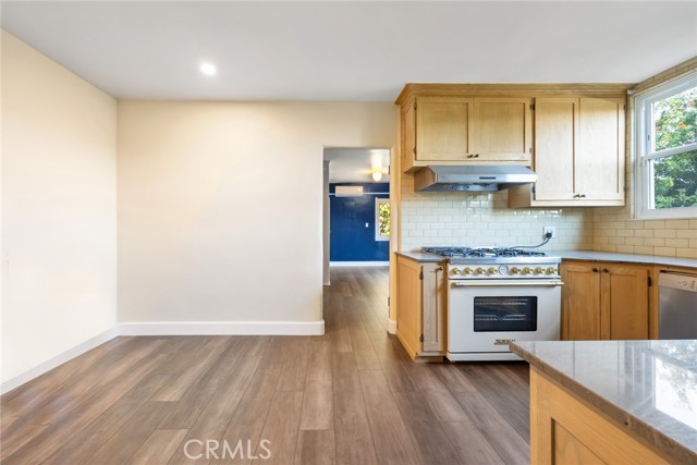 Detail Gallery Image 13 of 31 For 1620 Ina Dr, Glendale,  CA 91206 - 3 Beds | 1/1 Baths