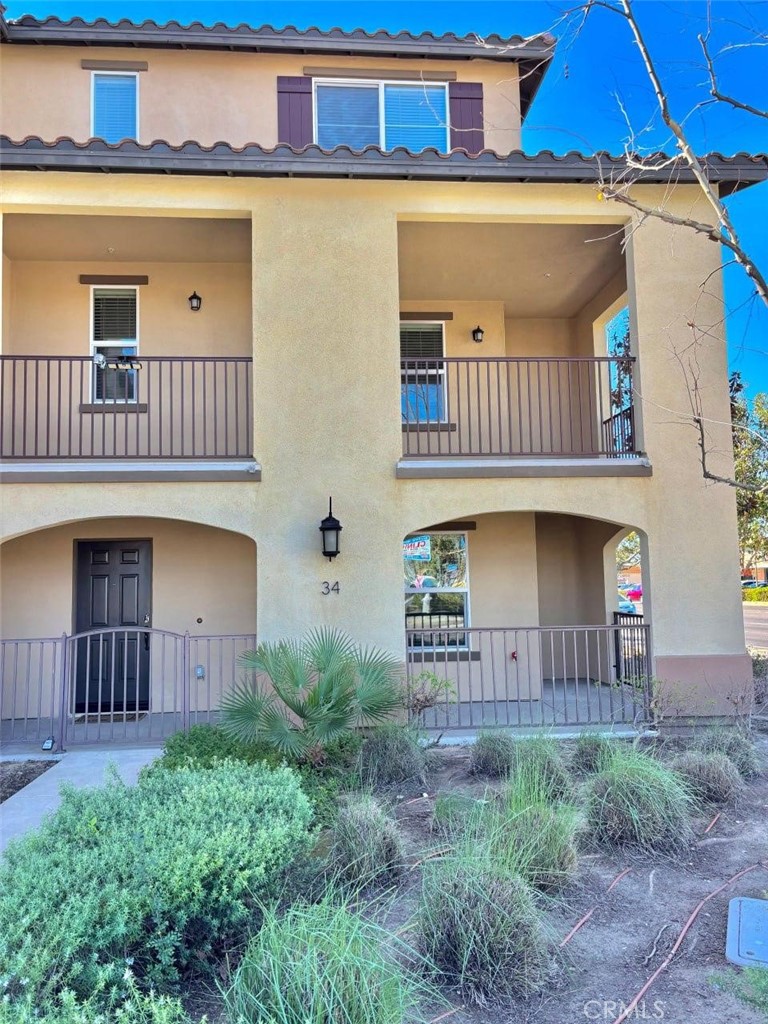 120 S Pacific Ave #34