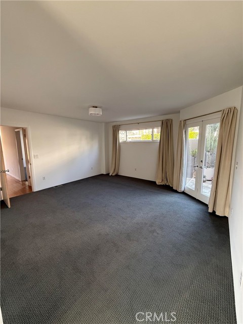 Detail Gallery Image 14 of 16 For 2616 Walnut, Manhattan Beach,  CA 90266 - 2 Beds | 2 Baths