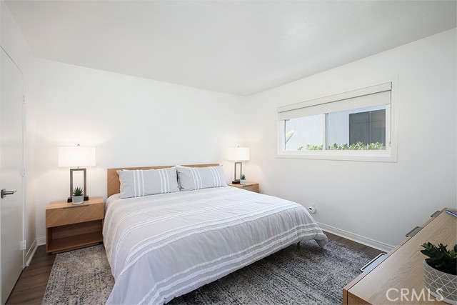 Detail Gallery Image 10 of 49 For 203 Cedar St a & B,  Newport Beach,  CA 92663 - 4 Beds | 3 Baths