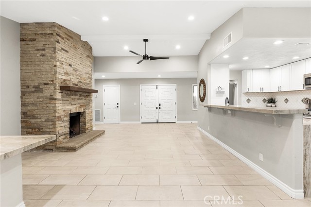 Detail Gallery Image 8 of 66 For 38260 Oaktree, Murrieta,  CA 92562 - 2 Beds | 2/1 Baths