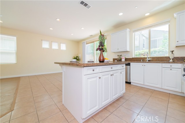 Detail Gallery Image 18 of 58 For 6031 Grace St, Chino,  CA 91710 - 4 Beds | 2/1 Baths
